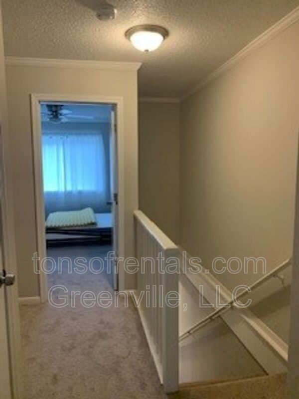 Beautiful townhome on hole #3 of Pebble Creek Golf Course in Taylors SC! property image