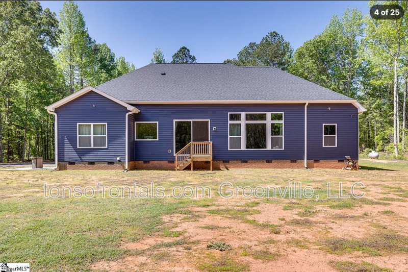 Stunning Custom Home on 5.01 Acres property image