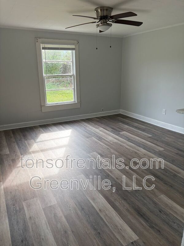 Cute 2 bedroom in Drayton Mills property image