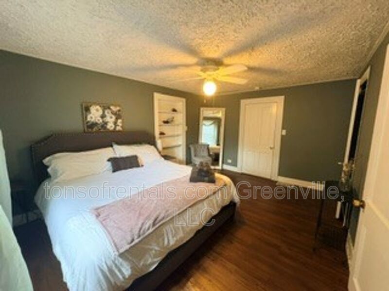 Character filled & fully furnished home in a great location! property image