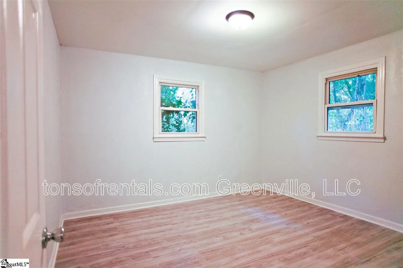 Beautiful home nicely renovated in Greenville SC! property image