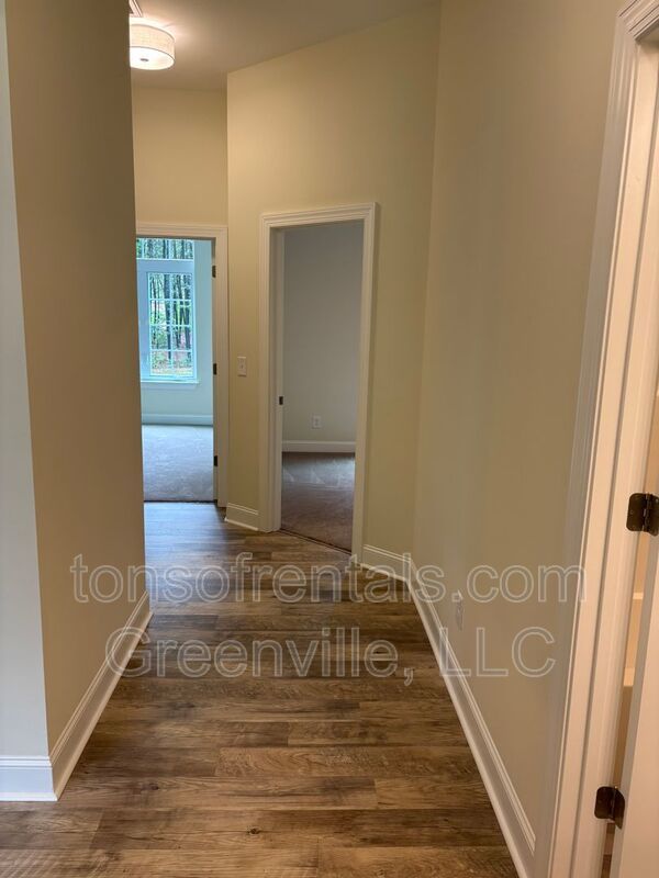 Stunning Custom Home on 5.01 Acres property image