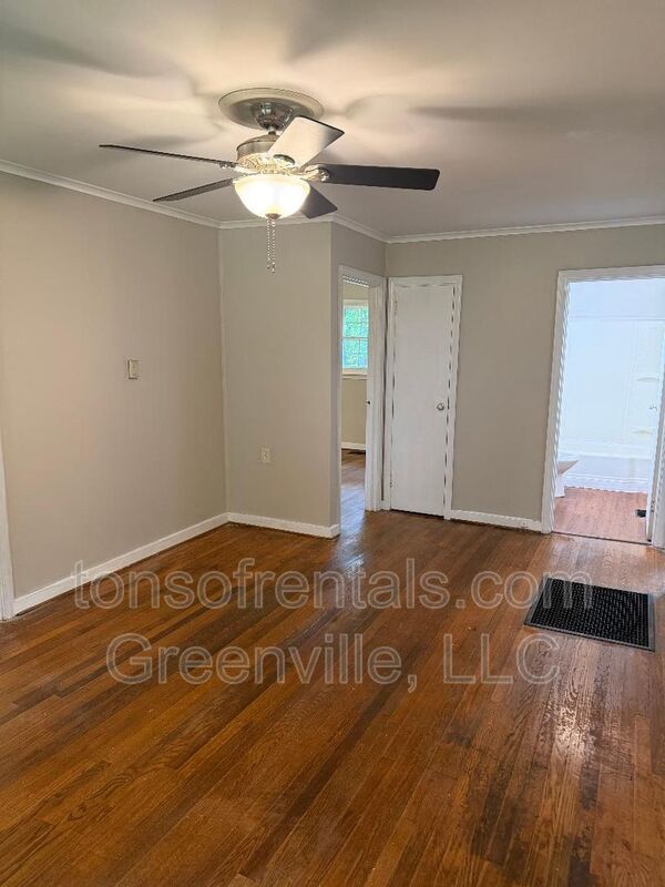 Nice 3 bedroom 1.5 bath duplex in Spartanburg property image