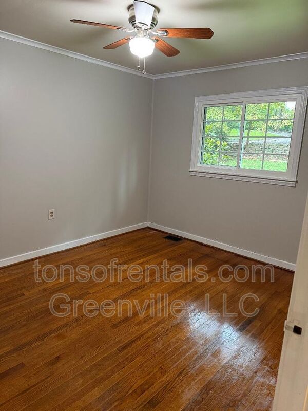 Nice 3 bedroom 1.5 bath duplex in Spartanburg property image