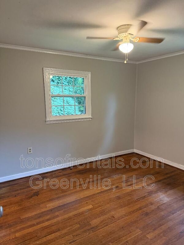 Nice 3 bedroom 1.5 bath duplex in Spartanburg property image