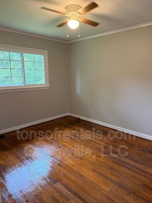 Nice 3 bedroom 1.5 bath duplex in Spartanburg property image