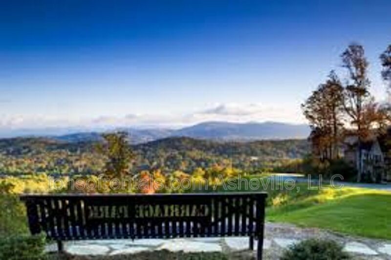 Fully Furnished Mountain View Home in Gated Carriage Park – Nearly 3,000 Sq. Ft.! property image
