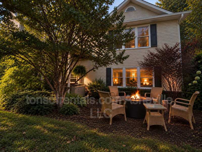 Fully Furnished Mountain View Home in Gated Carriage Park – Nearly 3,000 Sq. Ft.! property image