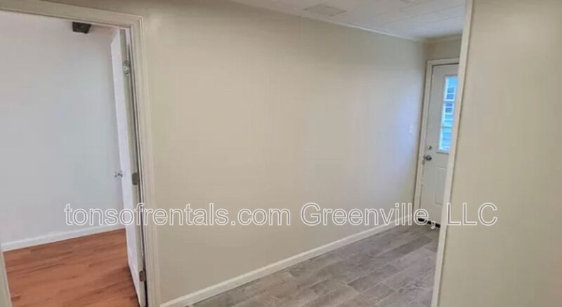 Spacious 4 bedroom in Spartanburg! property image