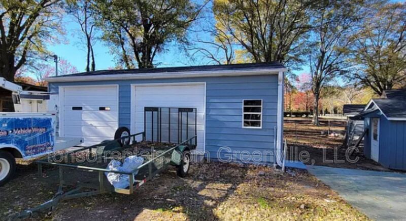 Spacious 4 bedroom in Spartanburg! property image