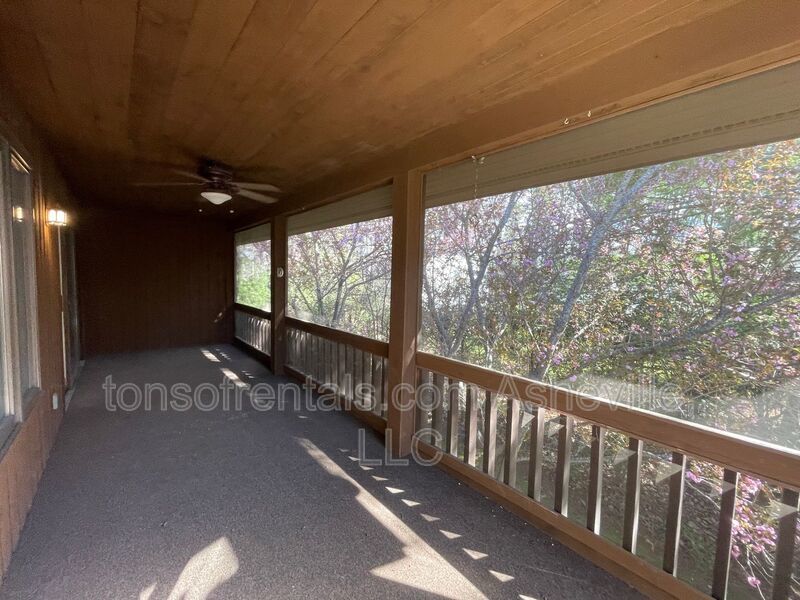 Welcome to this beautiful 3 bedroom, 2 bathroom condo located in Laurel Park, NC. property image
