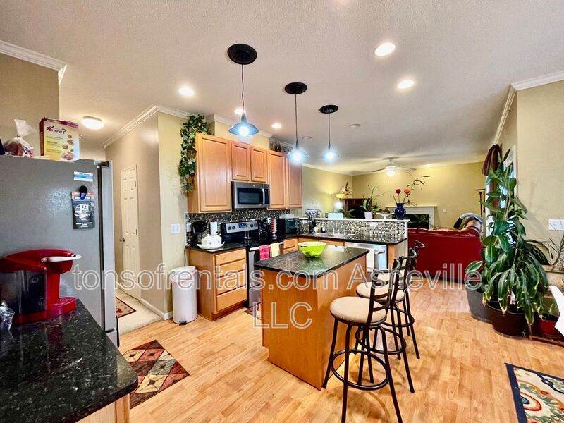 Welcome to this stunning 4-bedroom, 2.5-bathroom home located in the desirable Arden, NC area. property image