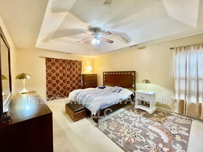 Welcome to this stunning 4-bedroom, 2.5-bathroom home located in the desirable Arden, NC area. property image