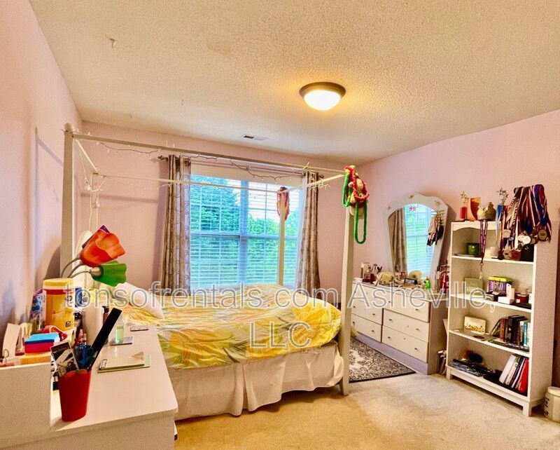Welcome to this stunning 4-bedroom, 2.5-bathroom home located in the desirable Arden, NC area. property image