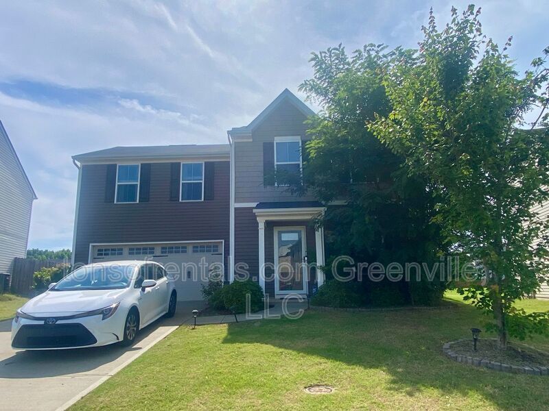 Nice 3 bedroom, 2.5 bath home in Greenville property image