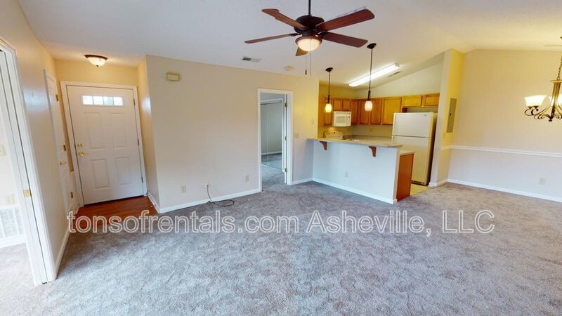 Hendersonville 2 bedroom property image