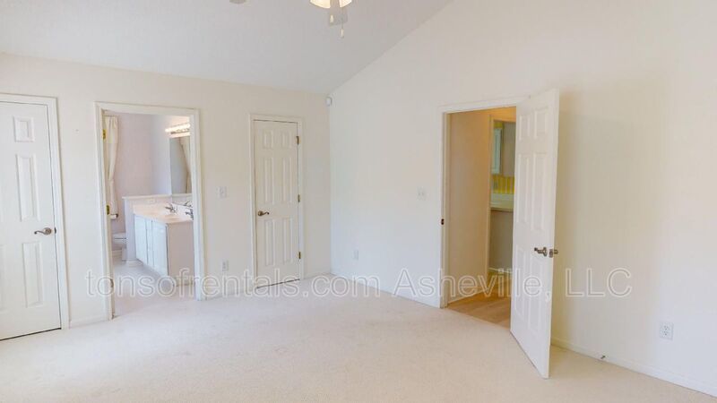 3 Bedroom Home in Livingston Farms property image