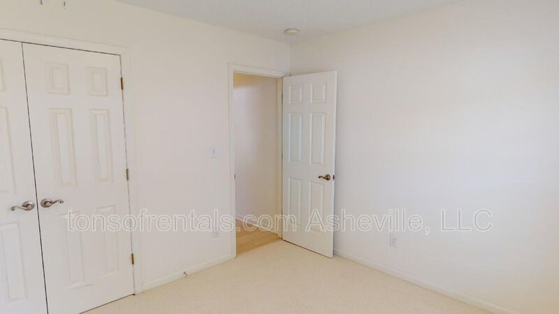 3 Bedroom Home in Livingston Farms property image