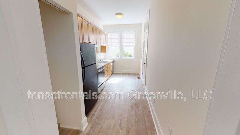 Historic and renovated beautiful home in walking distance to downtown Spartanburg! property image