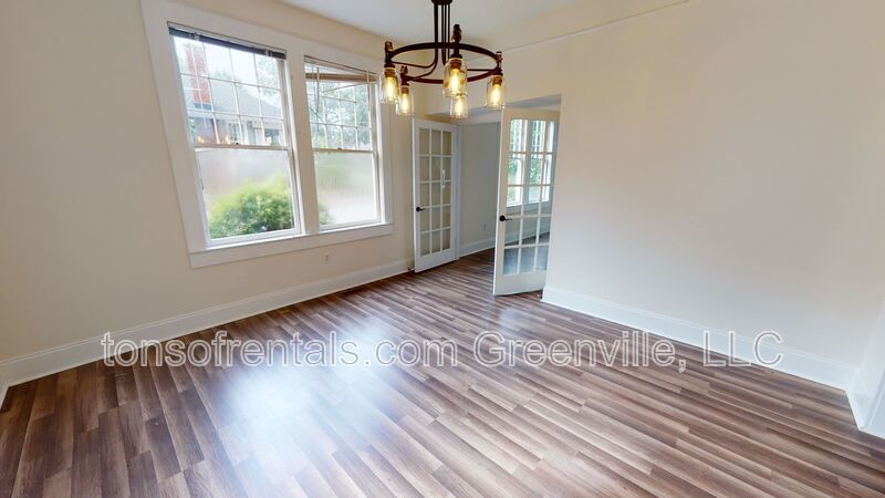 Historic and renovated beautiful home in walking distance to downtown Spartanburg! property image