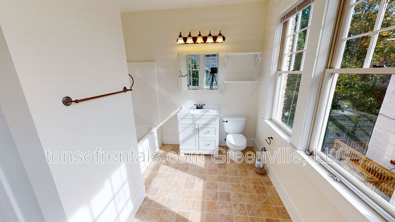 Historic and renovated beautiful home in walking distance to downtown Spartanburg! property image