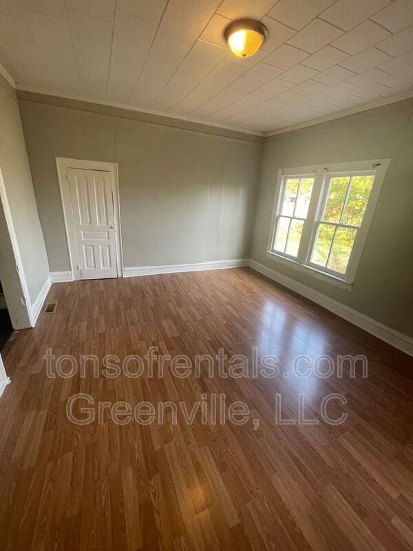 Spacious 3 bedroom is Gaffney! property image