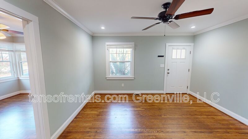 Cute 2 bedroom 1 bathroom property image
