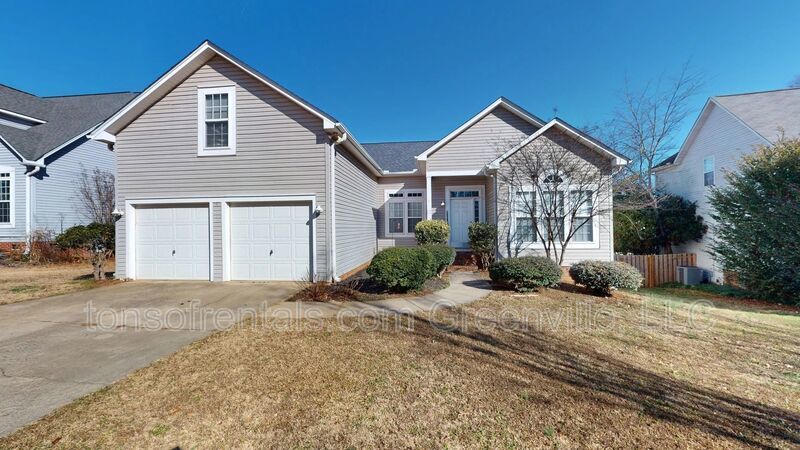Nice home in Simpsonville property image