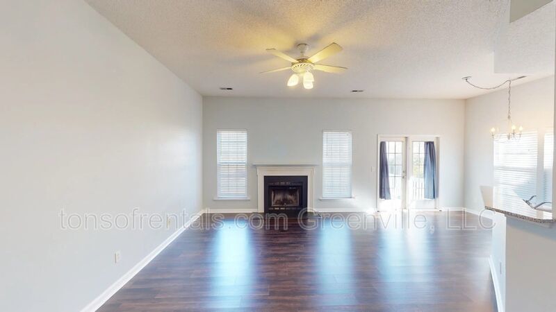 Nice home in Simpsonville property image