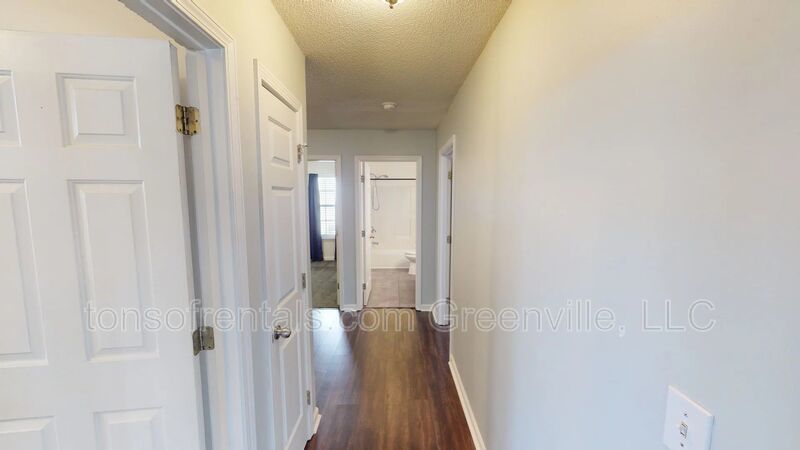 Nice home in Simpsonville property image