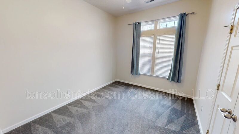 Nice home in Simpsonville property image