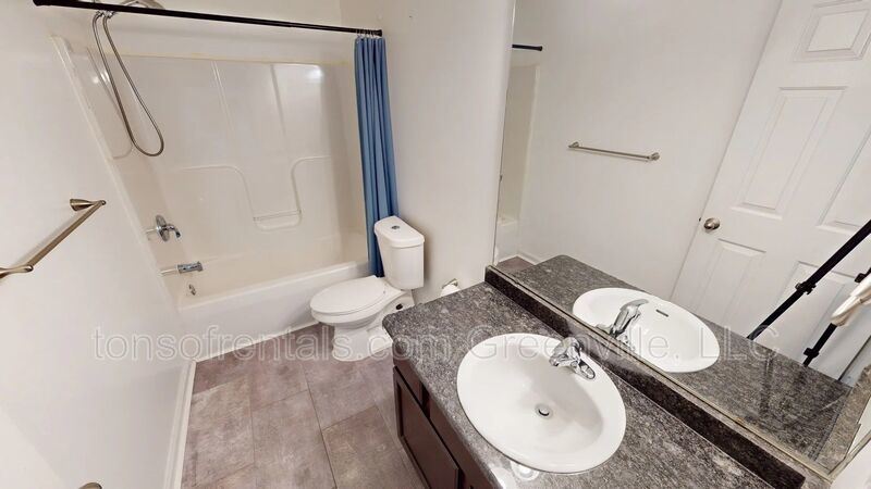 Nice home in Simpsonville property image