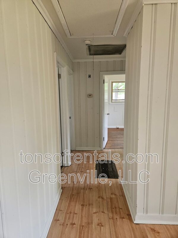 Cute 3 bedroom 1 bathroom house in Gaffney property image