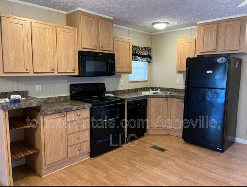 Privacy and beautiful views surround you here! property image