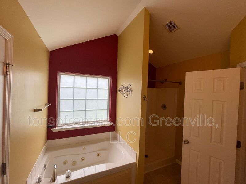 Beautiful 4 bedrooom home in Lyman SC property image