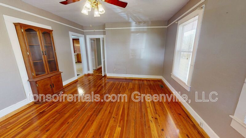 Super spacious home in great location of Liberty SC! property image