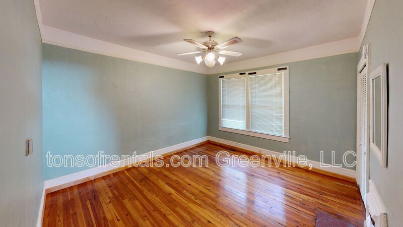 Super spacious home in great location of Liberty SC! property image