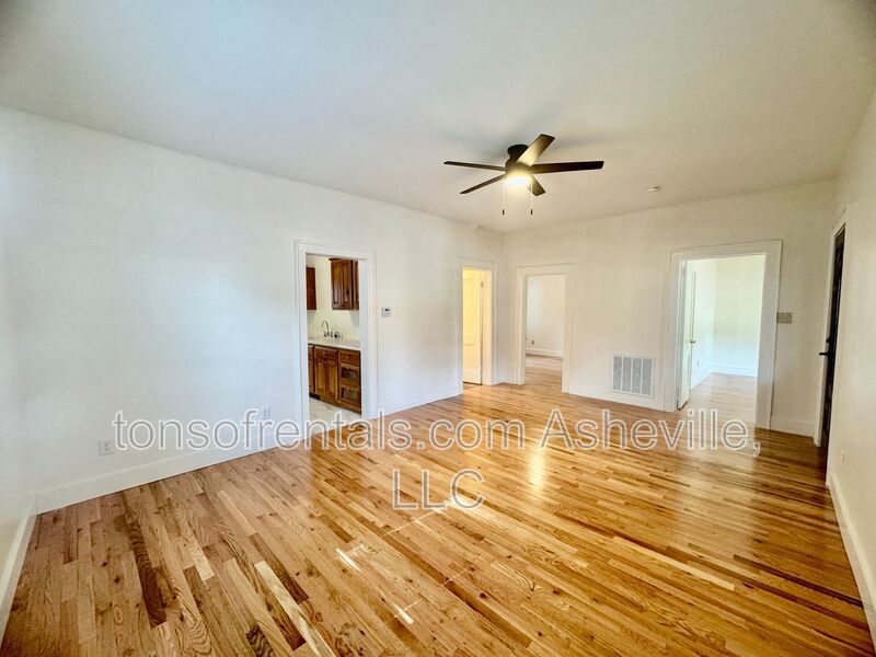 Welcome to 121 Oakdale Street, a charming 2-bedroom, 1-bathroom apartment located in the beautiful city of Brevard, NC. property image