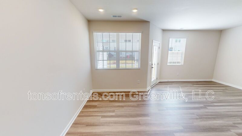Brand new townhome in Boiling Springs property image