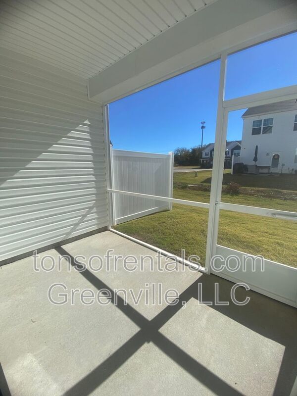 Brand new townhome in Boiling Springs property image