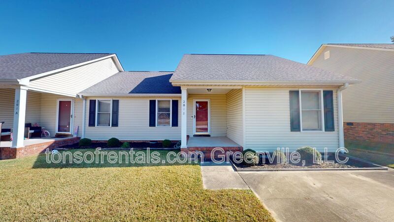 Nice 2 bedrom, 1 bath duplex in Simpsonville property image
