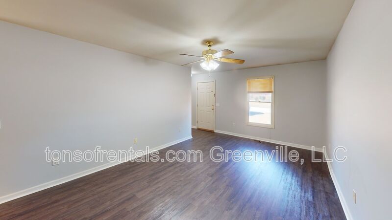 Nice 2 bedrom, 1 bath duplex in Simpsonville property image