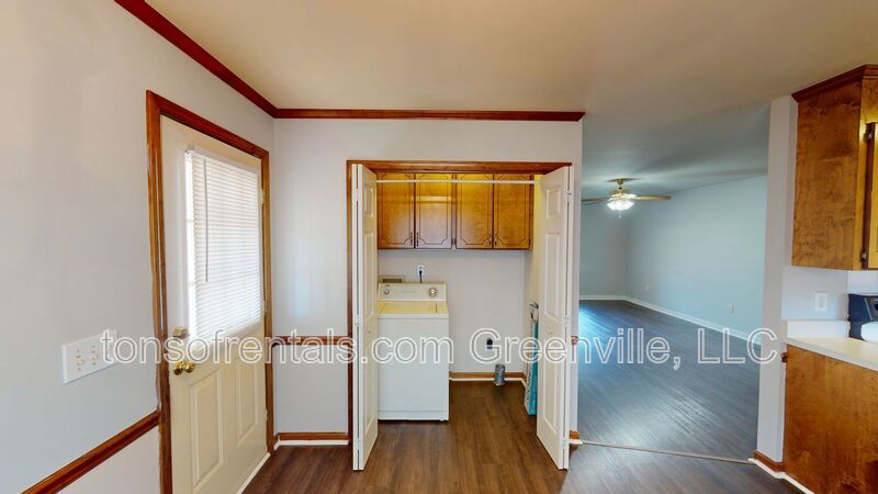 Nice 2 bedrom, 1 bath duplex in Simpsonville property image