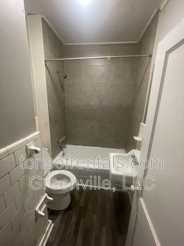 2 bed , 1 bath home in Spartanburg property image