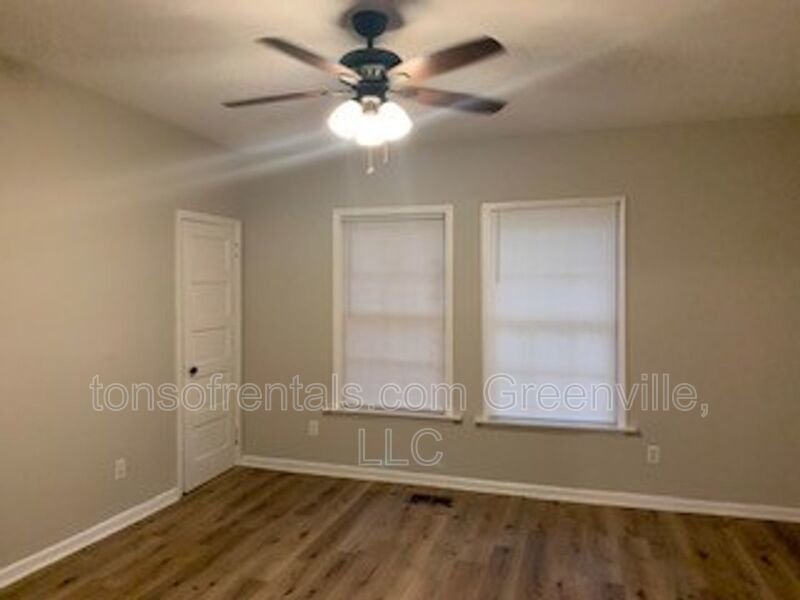 Spacious and renovated home in great location of Greenville SC! property image
