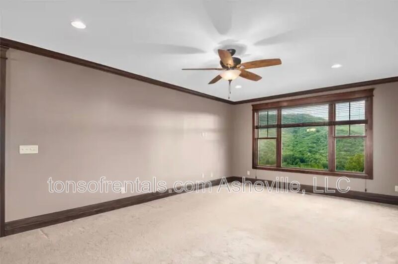 Welcome to your dream home in the gated community of Horse Shoe, NC. property image