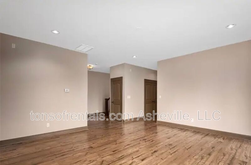 Welcome to your dream home in the gated community of Horse Shoe, NC. property image