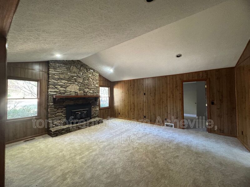 Welcome to 136 Atwood Drive, a charming 3-bedroom, 2-bathroom single-family home nestled in the heart of Hendersonville, NC! property image