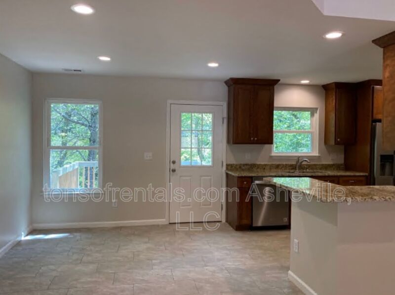 Welcome to this beautiful single level home located in Hendersonville, NC. This spacious home features 3 bedrooms and 2 full bathrooms, providing ample space for comfortable living. property image