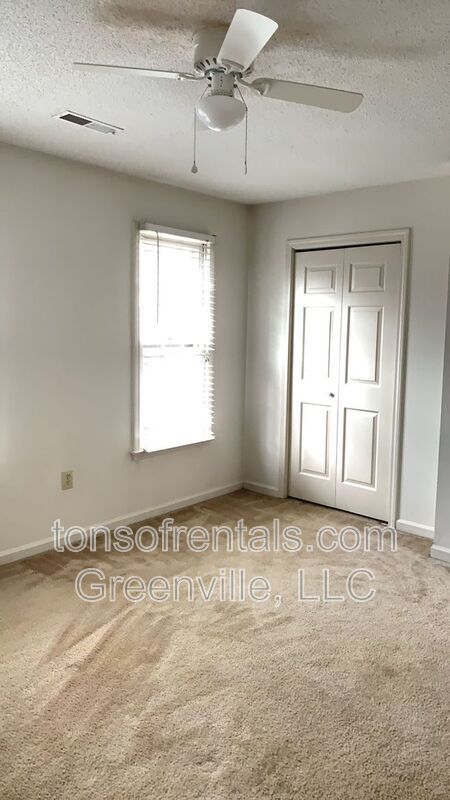 Super cute townhome in Spartanburg SC! property image